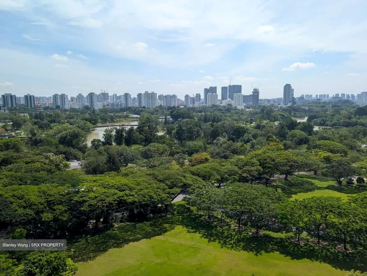 Bukit Batok Central (D23), Condominium #541106161